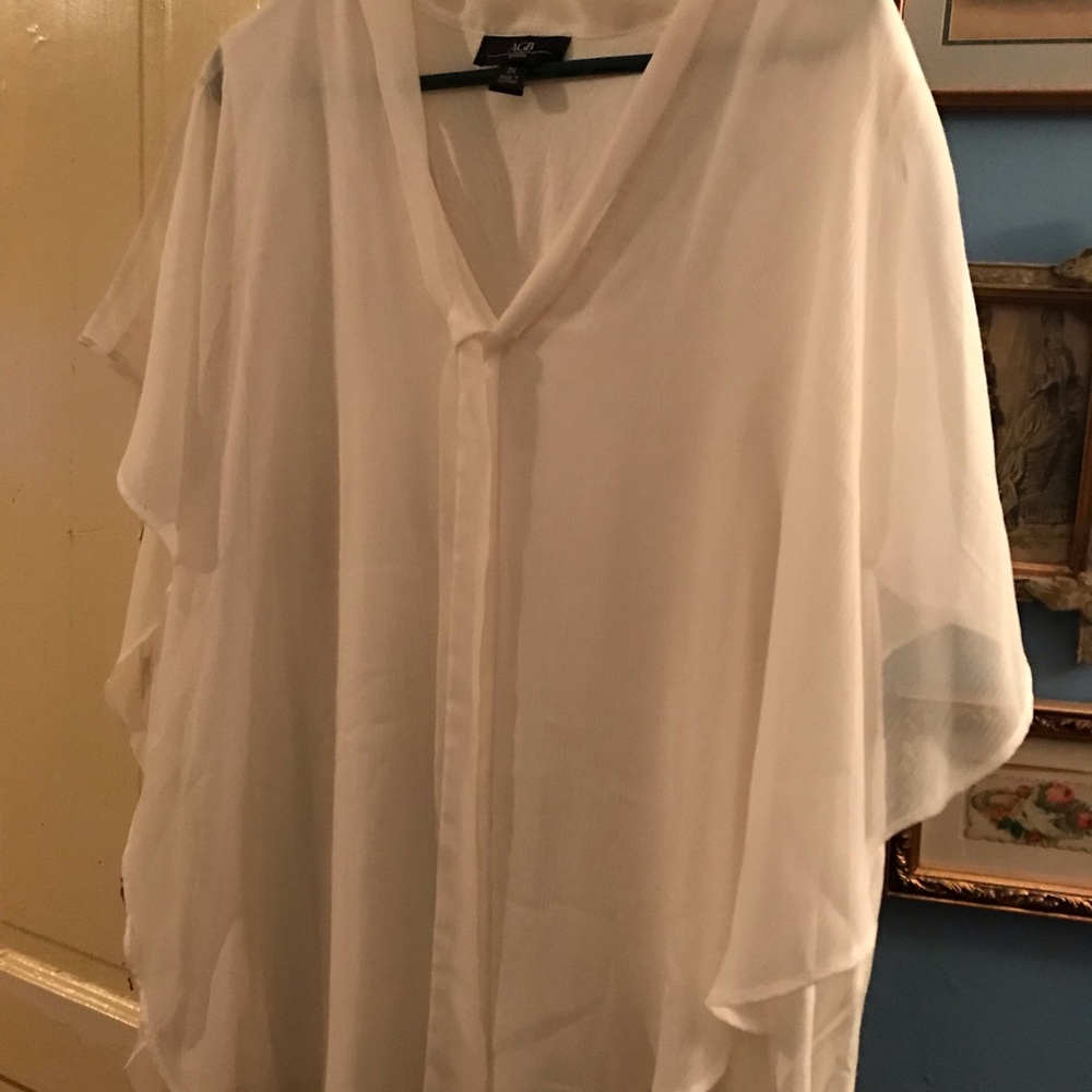 White layered top